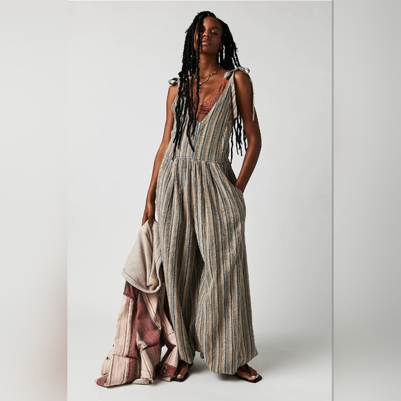 *Sold* NWOT FREE PEOPLE | These Days One-Piece Stripe Relaxed Jumpsuit - Picture 1 of 5